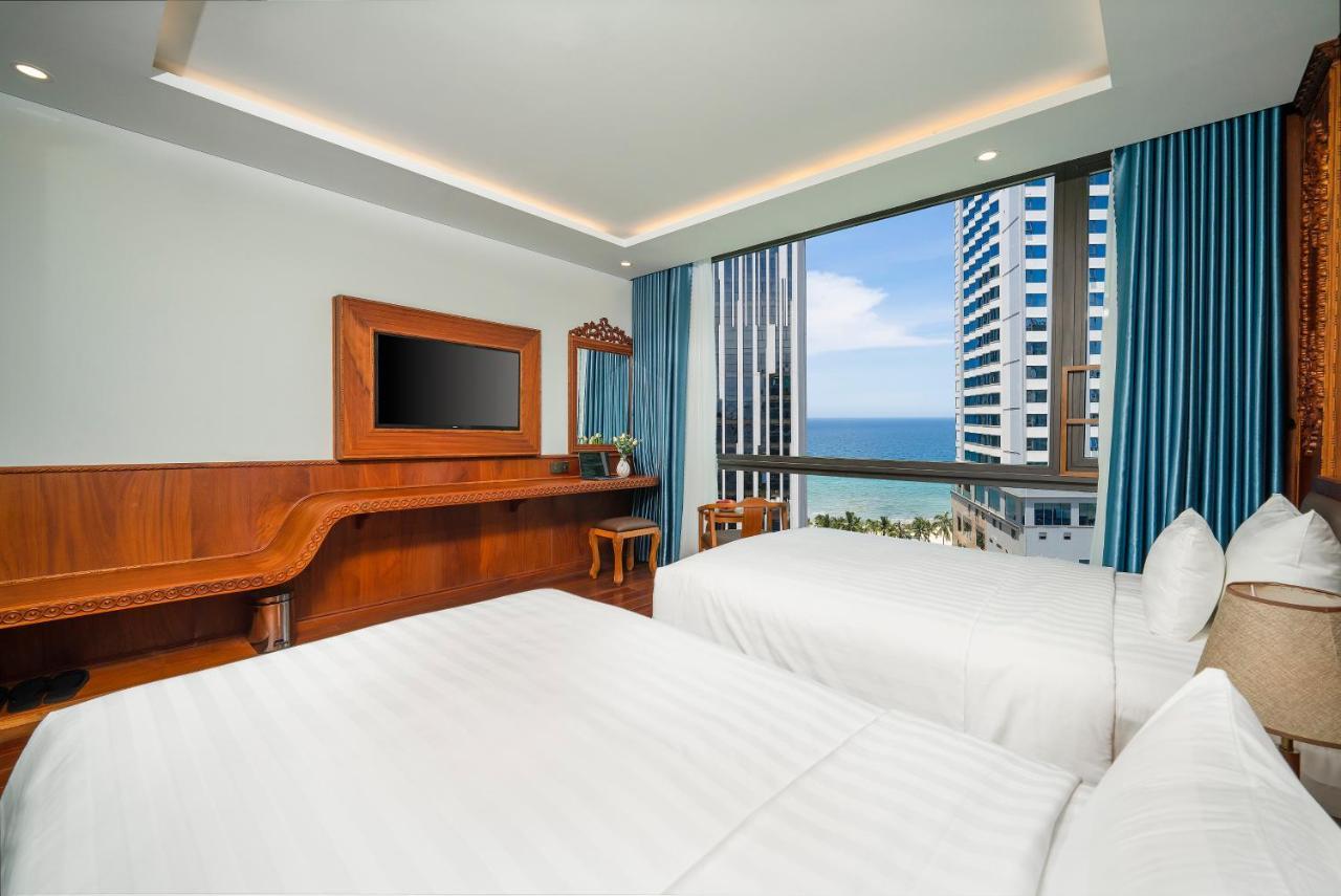 Monalisa Luxury Hotel Da Nang Exterior foto