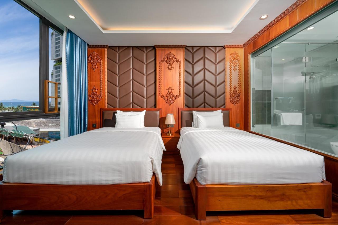 Monalisa Luxury Hotel Da Nang Exterior foto