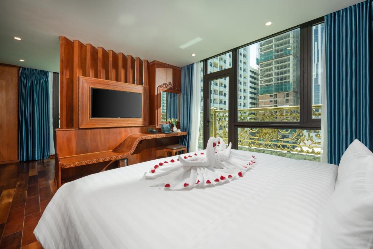 Monalisa Luxury Hotel Da Nang Exterior foto