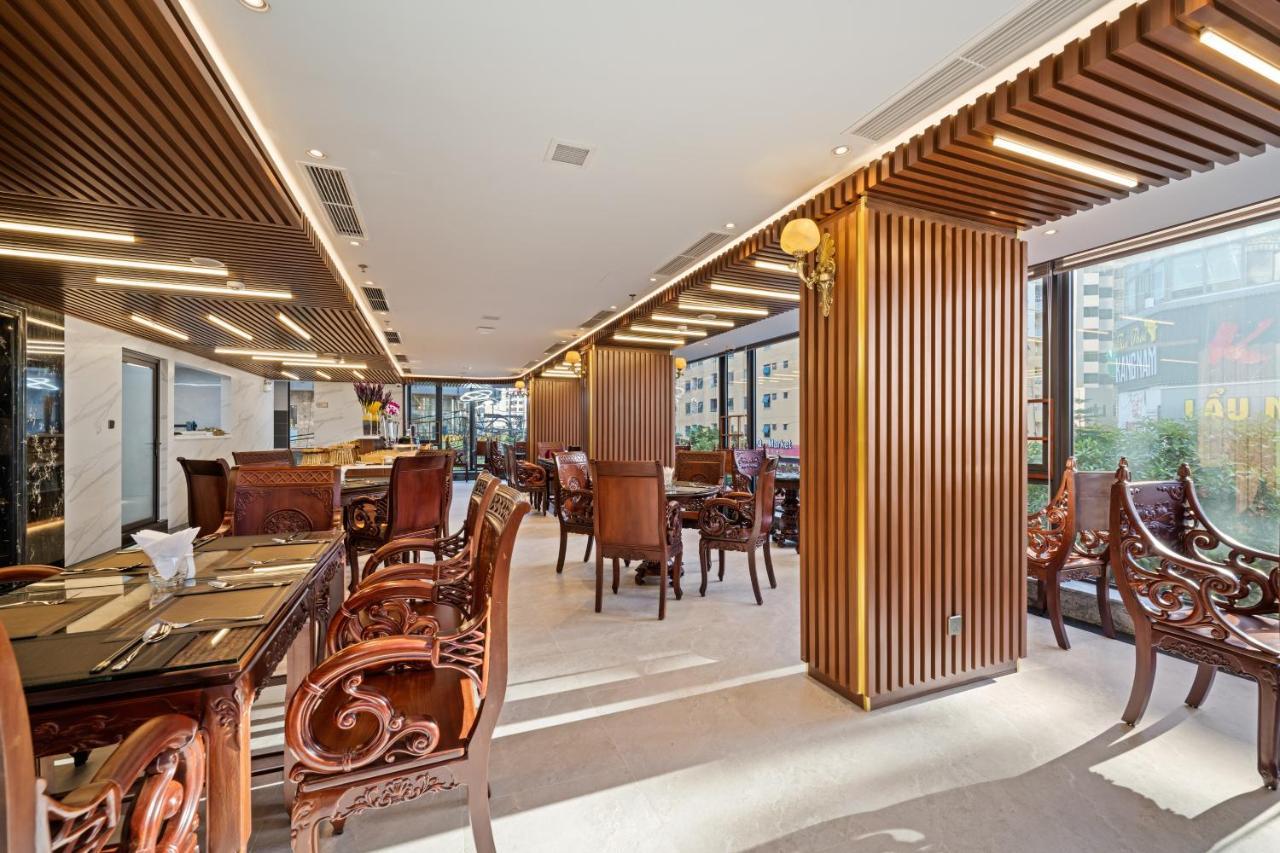 Monalisa Luxury Hotel Da Nang Exterior foto